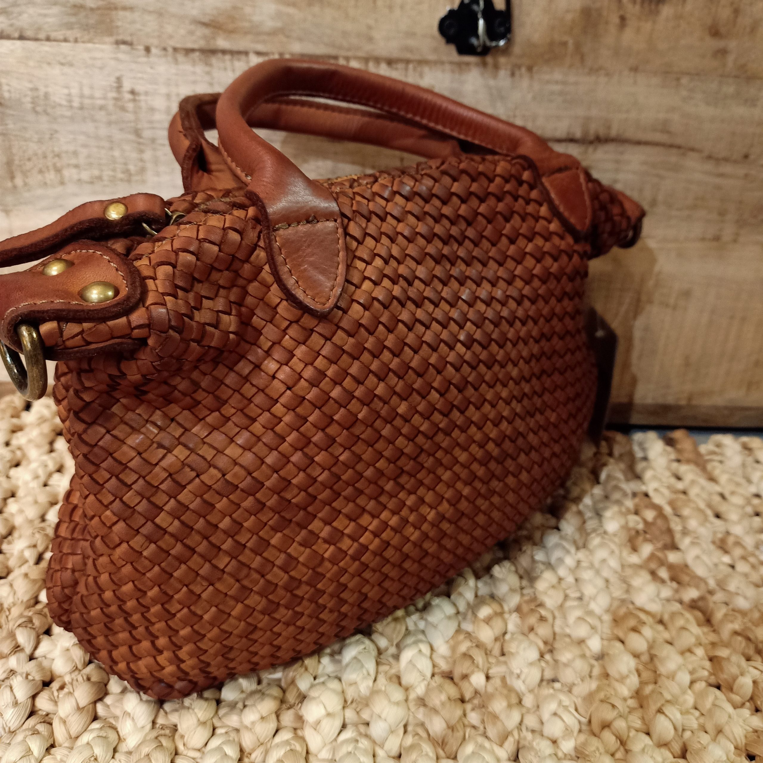 Borsa Intrecciata Cognac