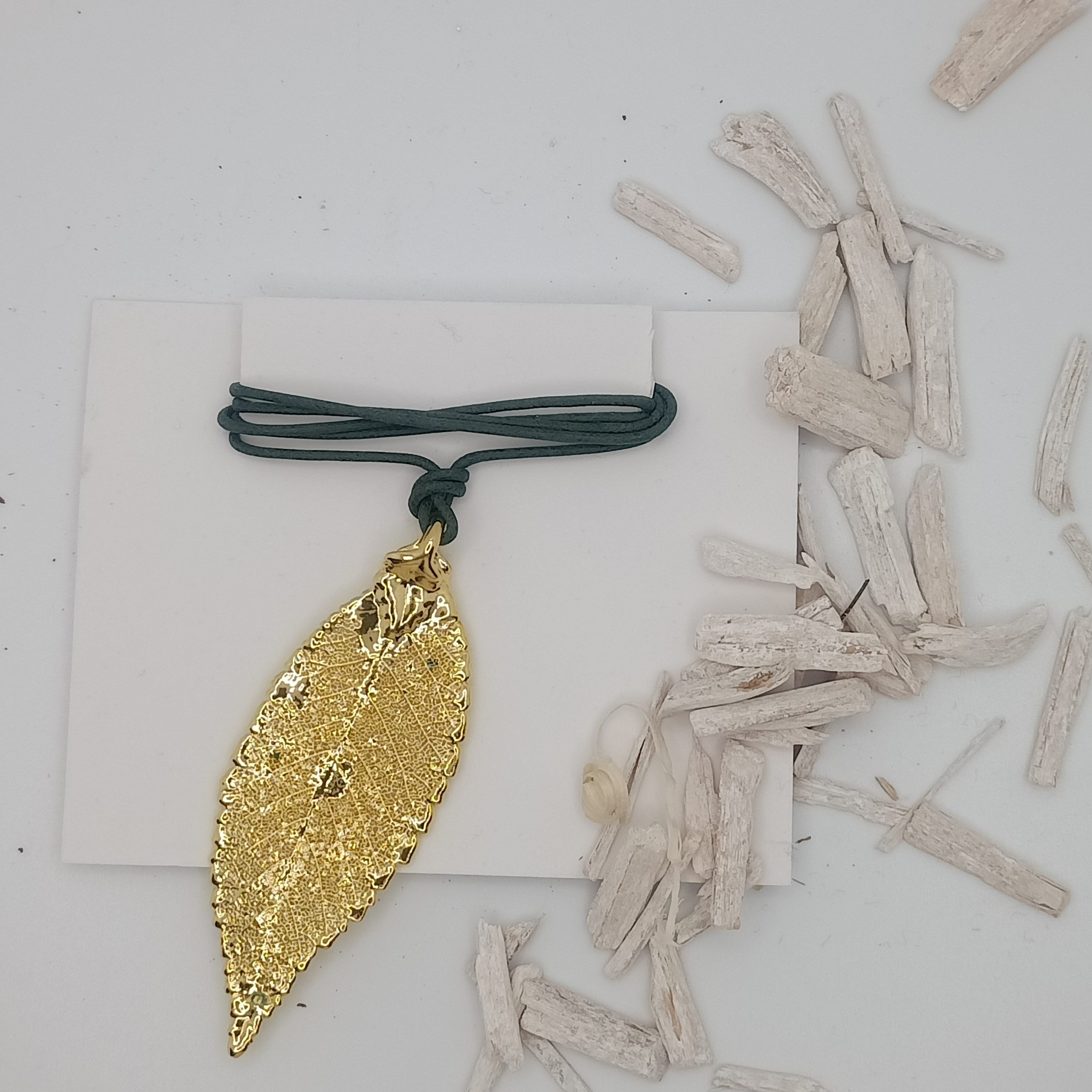 Ciondolo Foglia Ciliegio Naturale Oro - immagine 2
