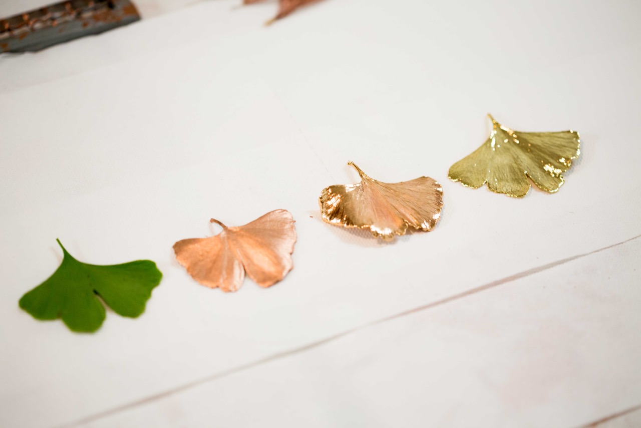 Ciondolo Foglia Ginkgo Naturale Oro Rosa - immagine 4